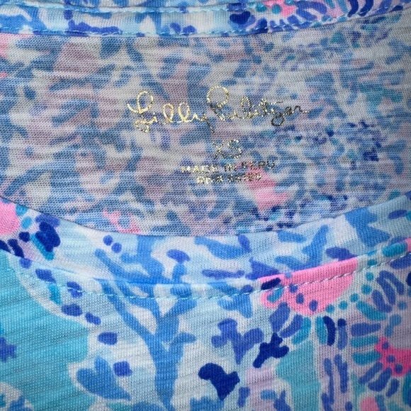 Lilly Pulitzer Etta V-Neck Top in Blue Ibiza Now You Sea Me. Size XS - Picture 2 of 6